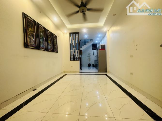 💥 BÁN NHÀ 5 TẦNG THANH AM, VIỆT HƯNG – 33M² RIÊNG + 22M² CHUNG – GIÁ CHỈ 5.65 TỶ - 1
