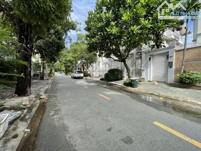 Bán nhà mặt tiền phường An Phú, Quận 2. Diện tích 200m², đang cho thuê 800 triệu/năm - 1