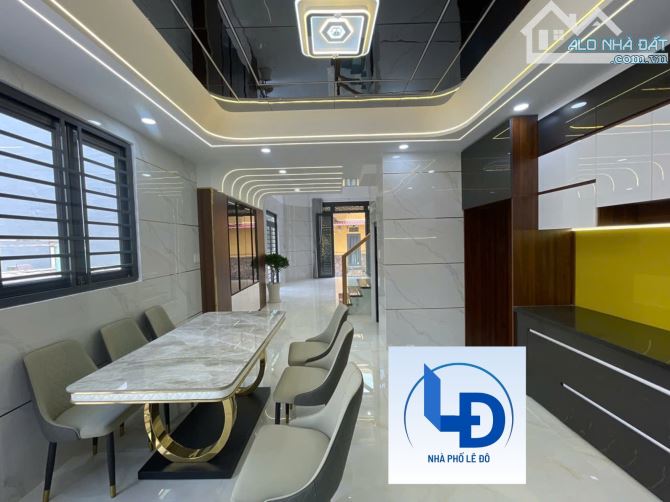 Bạn đã từng thấy căn nhà DT 70m2.Lô góc nào 2 mặt hẻm ô tô, 5 tầng giá tốt thế này chưa? - 1