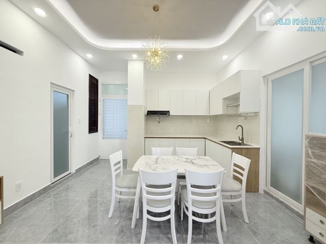 Bán căn hộ cao cấp, 60m2 2PN 2WC, CC Phú Thọ Lữ Gia - ban công 2 mặt thoáng chỉ hơn 3 tỷ. - 1