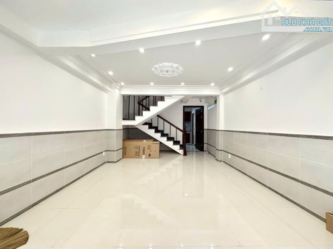 bán tòa nhà CHDV Lê Văn Sỹ, P12, Quận 3.DT:4.1x10m.NH6.3m .CN 51m2 .9p .Gía 9.8 tỷ (TL) - 1