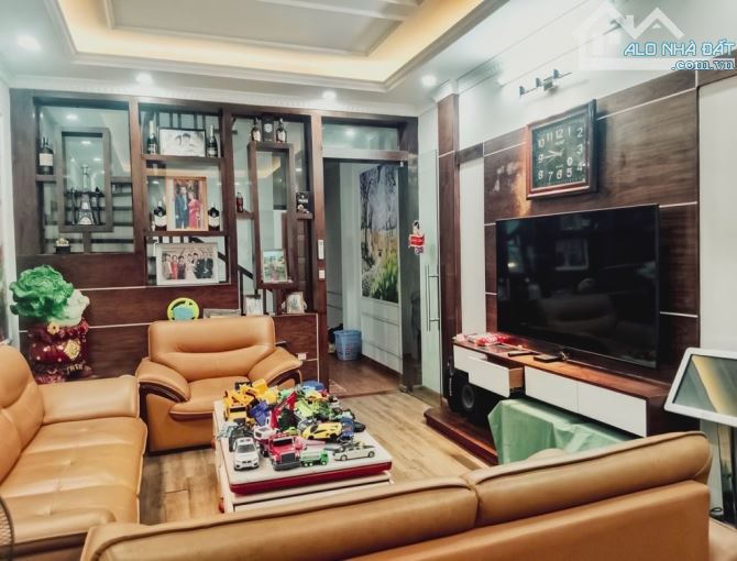 NGUYỄN KHÁNH TOÀN-DT 55M-GIÁ 14,9 TỶ-NGÕ THÔNG,Ô TÔ TẢI TRÁNH,NHÀ DÂN XÂY - 1