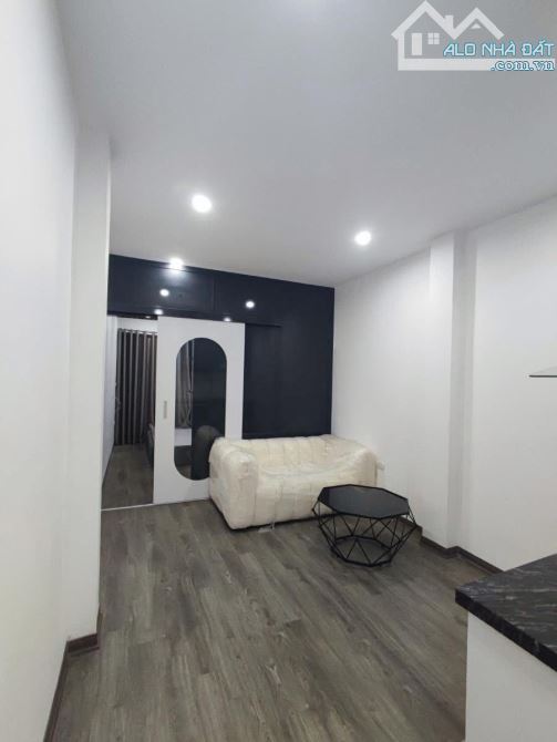 BÁN NHÀ PHƯƠNG MAI ĐỐNG ĐA - 45M 6T MT 3.2M - 10M RA OTO TRÁNH THANG MÁY 4 CĂN HỘ KHÉP KÍN - 1