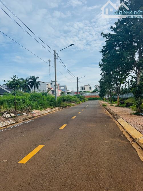 BÁN 2 LÔ LIỀN KỀ KHU ĐẤU GIÁ LÊ VỤ GIÁ TỐT - Loctran - 1