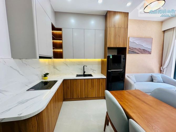 Giáp Quận 1 | Lê Văn Duyệt Sẵn Nội Thất | 30m2 3 Tầng ~ 3 phòng ngủ | Phân khúc 4tỷ  . 1 T - 1