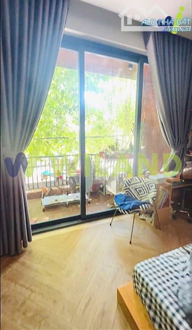 BÁN NHÀ ĐẸP MẶT TIỀN ĐƯỜNG LÝ TỰ TRỌNG VUÔNG VỨC CÁCH BIỂN BÃI TRƯỚC 300M - 1