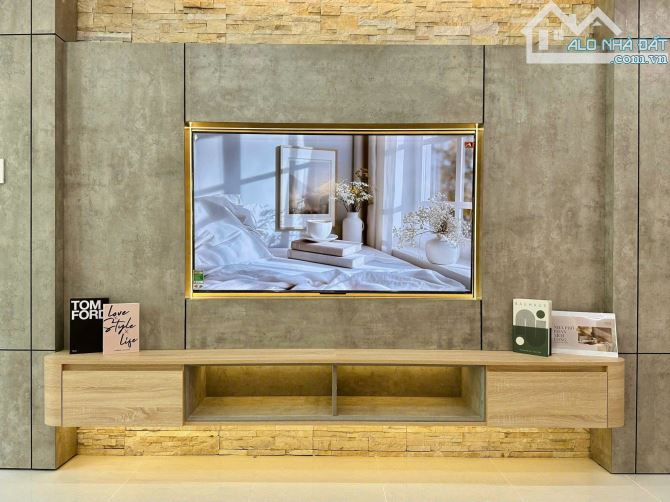 Bán nhà 5 tầng Quận Phú Nhuận đường Phan Xích Long: 13.6tỷ. Full nội thất. Một đời chủ - 1