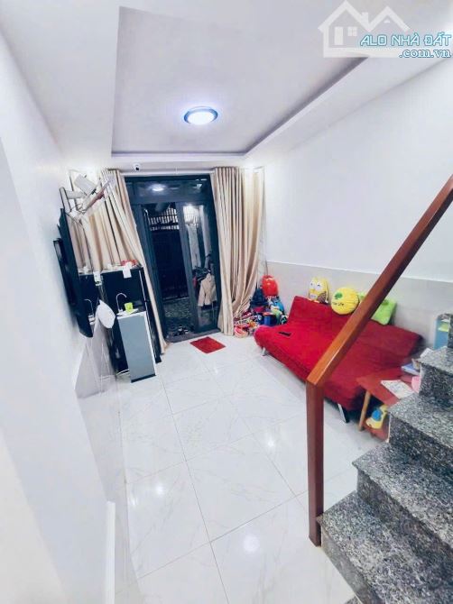 Bán nhà 2 mặt tiền Phường Quyết Thắng, trung tâm Biên Hòa giá chỉ 2.2 tỷ - 1