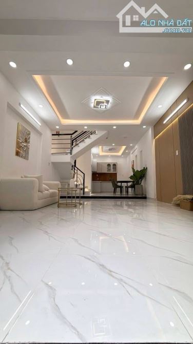 Bán nhà Hồ Tùng Mậu 40m2 mặt ngõ kinh doanh ô tô tránh chỉ hơn 13 tỷ - 1