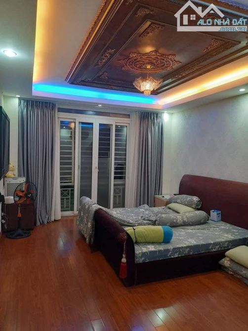 Lô góc 2 MT, thu nhập 9tr/tháng, DT 50.5m2, gần HTP, nhỉnh 4 tỷ. - 1