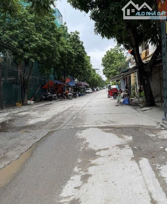 ĐẤT PHÂN LÔ - ĐẠI MỖ   Ô TÔ VÀO NHÀ  CẠNH KHU BIỆT THỰ LOUISYTI  - NGÃ TƯ VẠN PHÚC . - 1