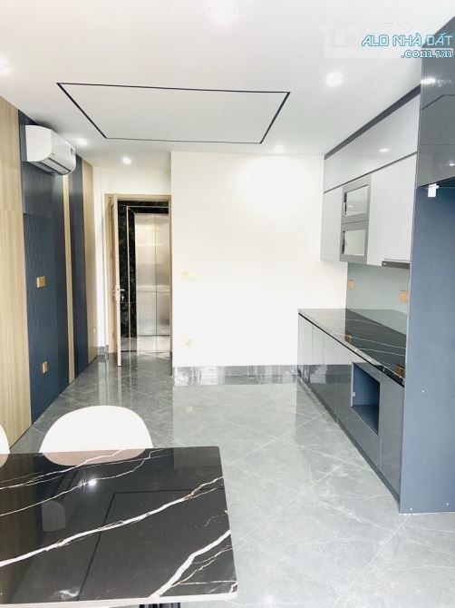 BÁN NHÀ ĐỘI CẤN, BA ĐÌNH - 42M², 6 TẦNG THANG MÁY, GẦN PHỐ, FULL NỘI THẤT CAO CẤP - 1