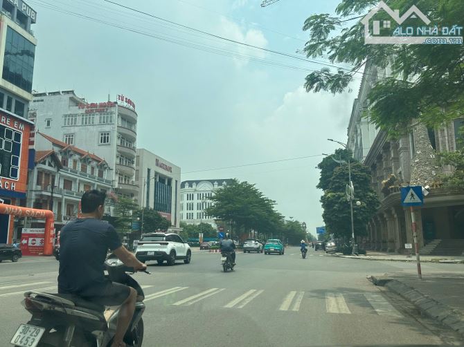 CẦN BÁN NHÀ 1TẦNG MẶT ĐG TRẦN PHÚ TỪ SƠN BN - 1