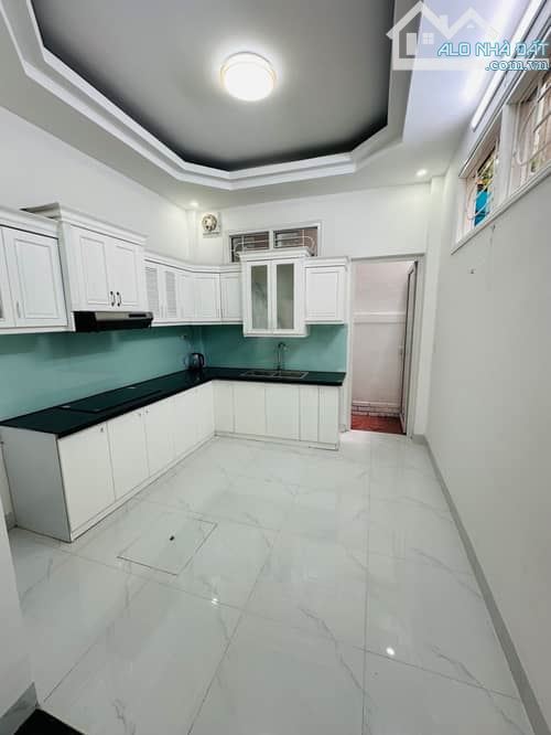 Bán nhà Quan Hoa, Cầu Giấy, 47m2, 4 tầng, giá 12.9 tỷ - 1