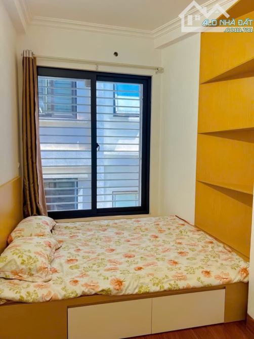 Hiếm có khó tìm. Chỉ với 5,x tỷ. Nhà đẹp 30m2 xây 5 tầng TT Tân Triều, Thanh Trì. - 1