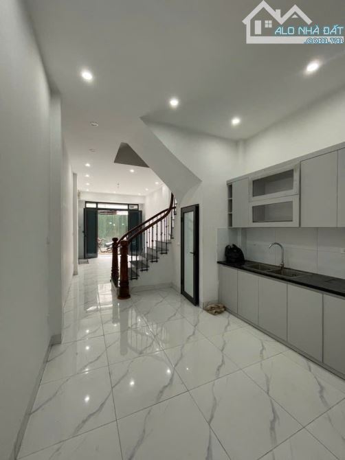 🏡 Bán nhà 40m², 5 tầng, giá 6.4 tỷ – Phan Trọng Tuệ, Thanh Trì - 1