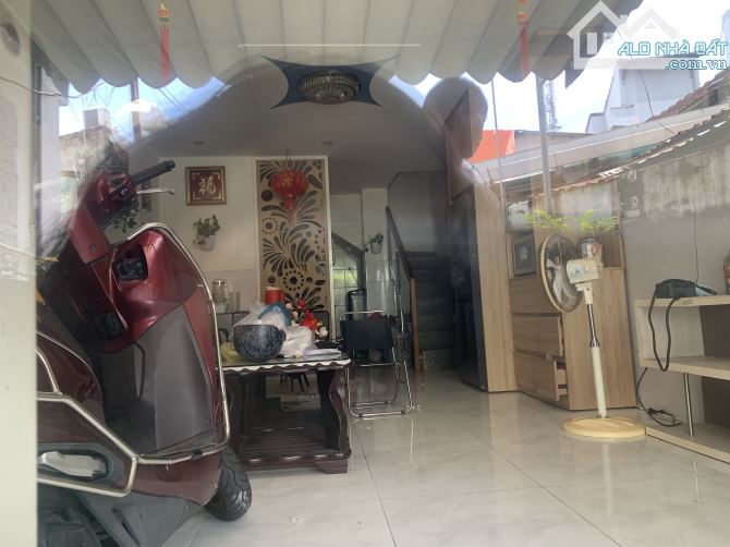 KIỆT 3M , NHA 3 TẦNG,  CÁCH 70M  RA LÊ ĐỘ TRUNG TÂM THANH KHÊ. - 1