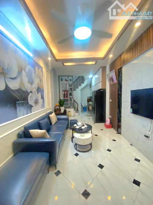 BÁN GẤP NHÀ HỒNG HÀ TT BA ĐÌNH GIÁP RANH TÂY HỒ, HÒAN KIẾM DÂN XÂY 5,7 TỶ - 1