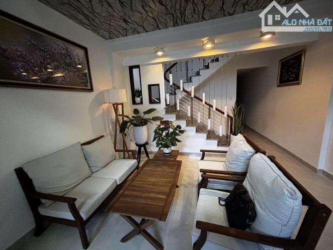 🌺🌺🌺SÁT CÔNG VIÊN APEC- TRUNG TÂM HẢI CHÂU-BÌNH THUẬN _ ĐI BỘ RA CẦU RỒNG _ Ô TÔ ĐỖ CỬA - 1