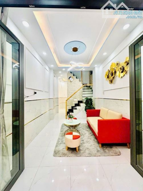 Nhà đẹp 4pn - 3wc - Kế chợ trường học. Đường xe tải siêu đắc địa - 1