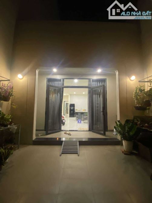 10T. Trịnh Khắc Lập Quận 2 , nhà cấp 4 108m2 (5.5 x 20) - 1