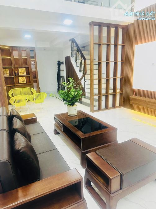Bán nhà Huỳnh Thúc Kháng, Hà Đông - gần chợ Vồ, BVĐK Hà Đông - hai mặt thoáng, kinh doanh - 1