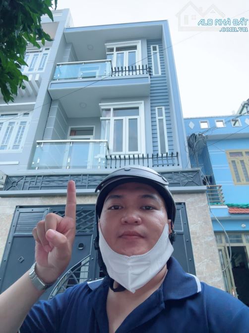 Khó mà tin, nhà đẹp 3 tầng, 62m2, hxh, 20m ra mặt tiền, gần trường cao đẳng công thương mà - 1
