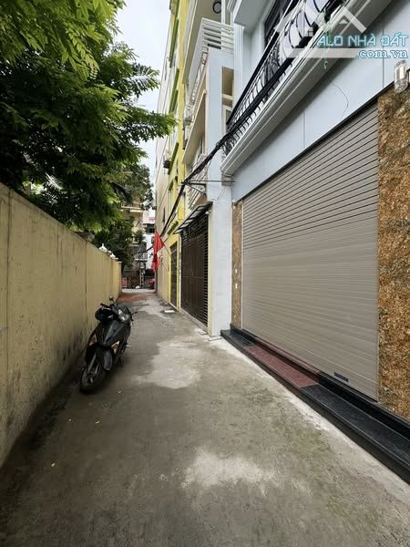Bán nhà mặt ngõ Lê Trọng Tấn - Hà Đông, nhà đẹp 57m² thang máy, 2 thoáng - full nội thất - 1