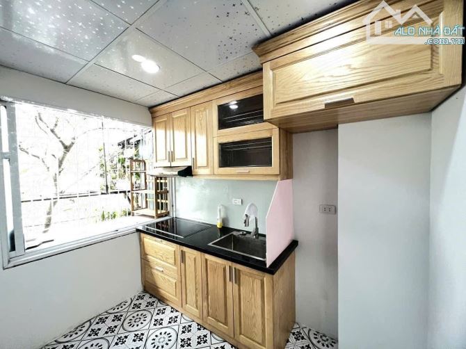 TẬP THỂ PHỐ 8/3 - NHÀ ĐẸP ĐỦ CÔNG NĂNG - ÔTÔ ĐỖ CHÂN CẦU THANG - DT60m 2N1K GIÁ 2.8 TỶ - 1