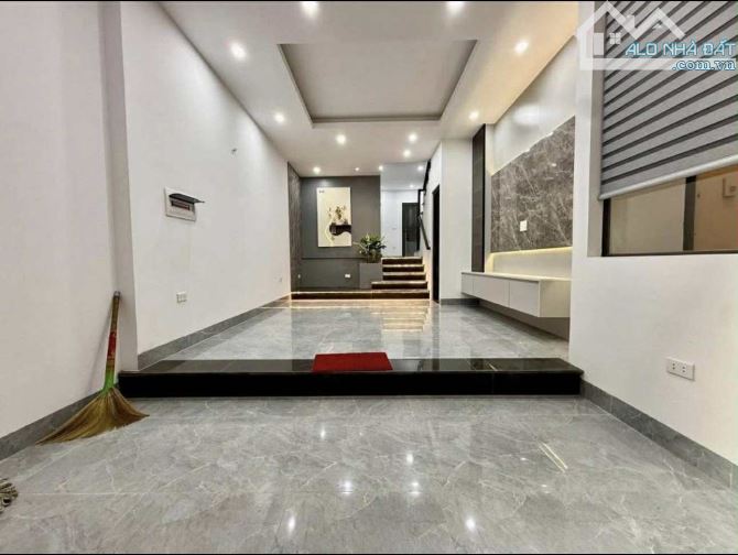 Hot ngang mùa lũ, bán căn nhà 4,5 tầng tại Đại tự đẹp không tì vết - 1