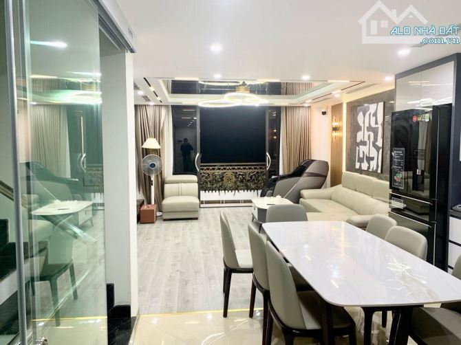 Mặt phố Phan Phù Tiên, Vỉa hè kinh doanh, 7 tầng TM, dt 52m2, mặt tiền 4.86m, Giá 36.5 tỷ. - 1