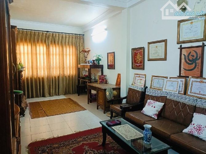 Bán gấp nhà mặt phố Hạ Đình Thanh Xuân 70m2, 4 tầng, chỉ 14 tỷ, giá rất tốt so với khu vực - 1