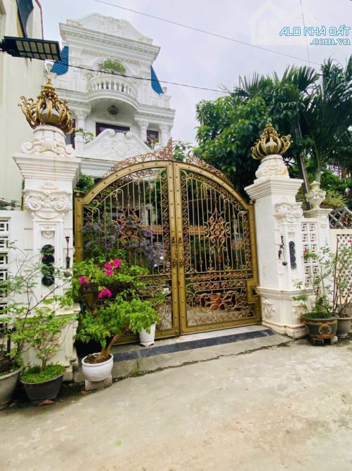 Bán nhà 03 tầng Tân Cổ Điển thiết kế phong cách kiểu Pháp đường Võ Nguyên Giáp Tp.Huế - 1