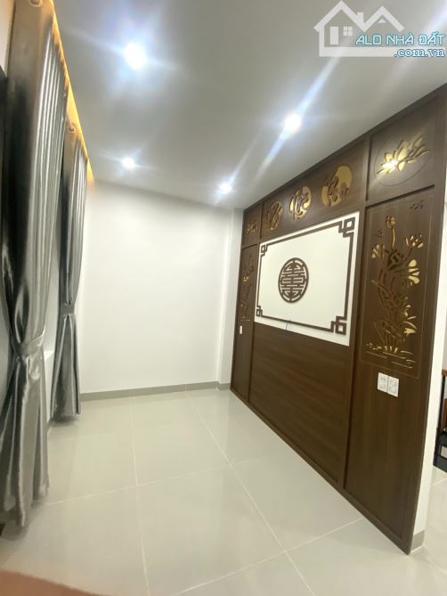 SIÊU PHẨM NHÀ 3 TẦNG, THIẾT KẾ HIỆN ĐẠI, FULL NỘI THẤT SANG TRỌNG, TRUNG TÂM LIÊN CHIỂU. - 12