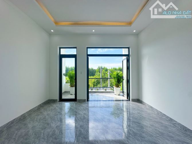 TẶNG BỘ NỘI THẤT CAO CẤP HOẶC GIẢM NGAY 100 TRIỆU - 12
