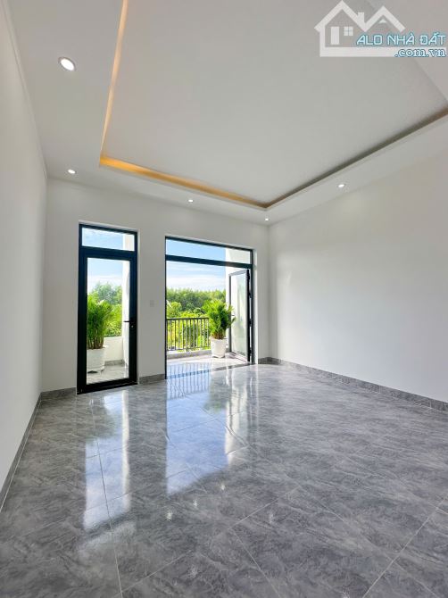 TẶNG BỘ NỘI THẤT CAO CẤP HOẶC GIẢM NGAY 100 TRIỆU - 13