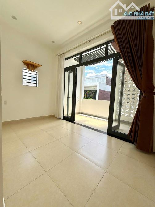 Nhà 3 tầng kiên cố – 408/26/10 Hoàng Diệu - 13