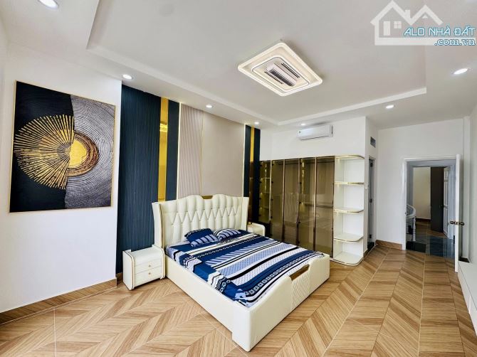 BÁN NHÀ 4 TẦNG, MẶT TIỀN NGUYỄN VĂN TRỖI (full nội thất) - Sau lưng KÝ TÚC XÁ ĐẠI HỌC CT - 13