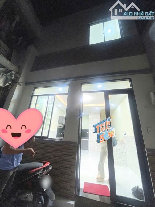 1 tỷ hơn có nhà xây mới ,1/ gần nguyễn sơn, tân phú - 30m ra mt - 2 tầng - ngang đẹp 4m - 14