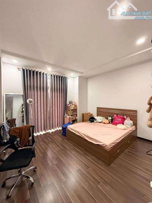 Biệt thự đường Tân Kỳ Tân Quý, 330m2 ( 11 x 35 ) 4 TẦNG 5 PN, chỉ 60tr/ M2 - 15