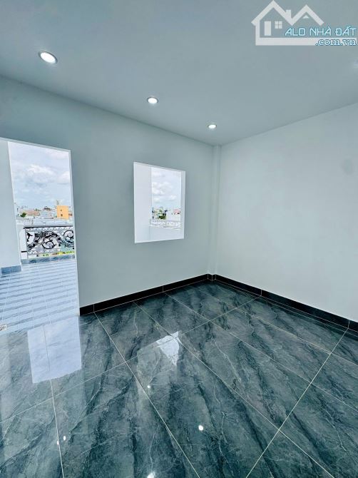 BÁN NHÀ 4 TẦNG, MẶT TIỀN NGUYỄN VĂN TRỖI (full nội thất) - Sau lưng KÝ TÚC XÁ ĐẠI HỌC CT - 16