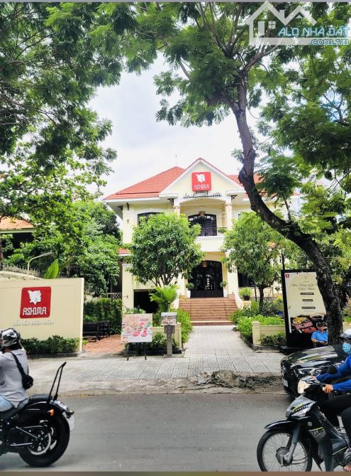 Bán Nhà Mặt Tiền Xuân Thủy,Thảo Điền DT:897m2(20mx45m)-Giá 404 Tỷ TL - 2