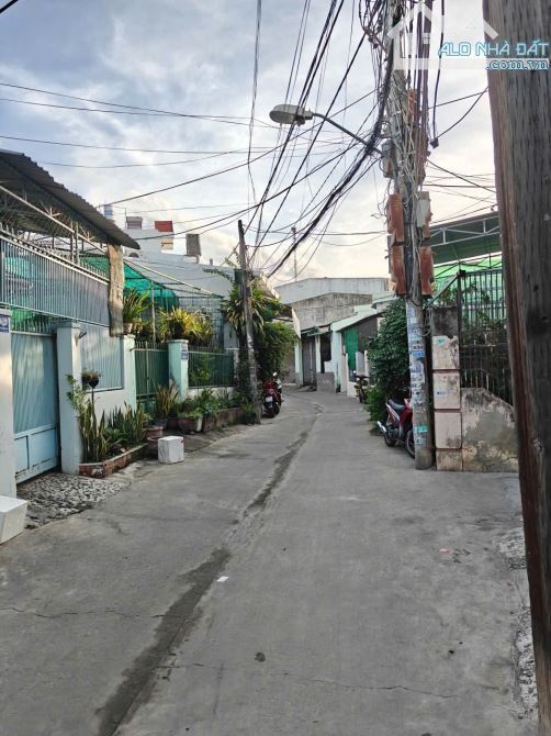 NHÀ CẤP 4 CÁCH TÁI ĐỊNH CƯ NGỌC HIỆP CHỈ 50M, 88M2, NGANG 5M, ĐƯỜNG Ô TÔ, GIÁ CHỈ 2,9 TỶ - 2