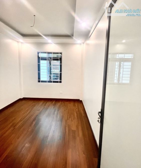 🏡Nhà CỰC HIẾM 82m2, 4 tầng, ngõ ÔTÔ, gần CÔNG VIÊN Yên Hòa, Trường học vây quanh - 2