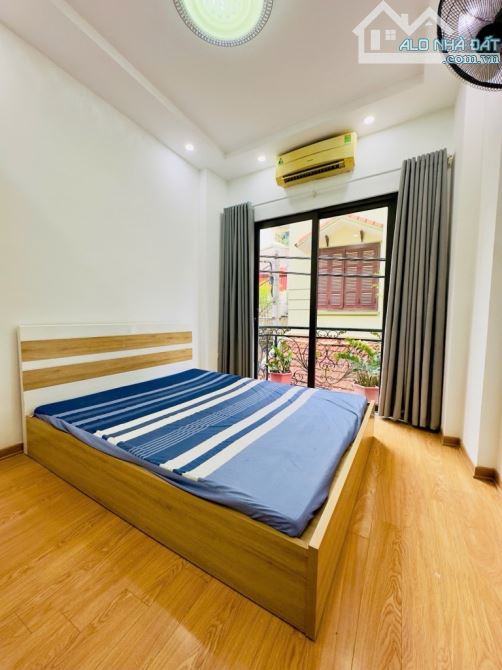 Bán nhà Từ Liêm 40m², 5 tầng, giá 6.7 tỷ, kinh doanh - 2