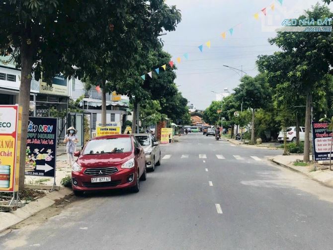 Ra nhanh lô đất gần ngã ba Long Trường Quận 9 100m, giá 2tỷ9, sổ sẳn - 2