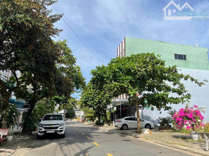Lô Đất Biển TRƯƠNG VĂN HIẾN-sát Góc +Ngay Bãi tắm Sơn Thuỷ -Chỉ 6.7 tỷ -Rẻ nhất thị trường - 2