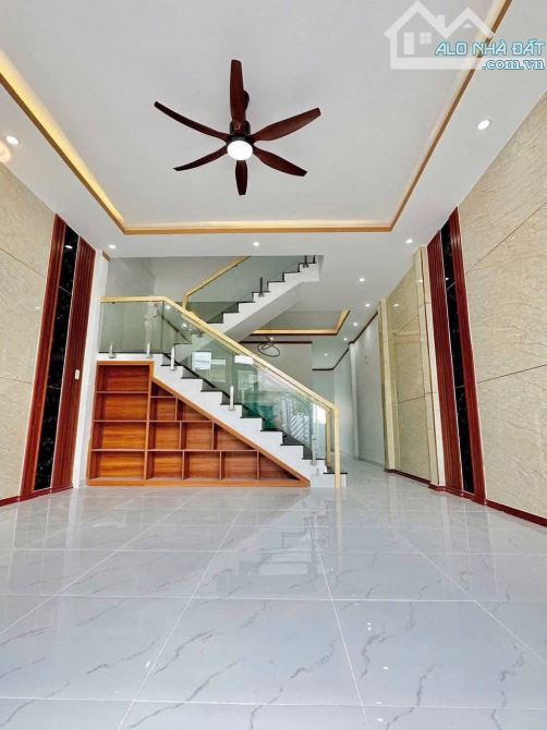 Bán căn nhà riêng mới tinh gần công ty Changshin Thạnh Phú - 2