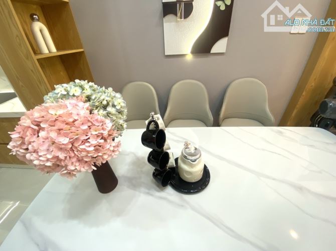 SIÊU PHẨM NHÀ 3 TẦNG, THIẾT KẾ HIỆN ĐẠI, FULL NỘI THẤT SANG TRỌNG, TRUNG TÂM LIÊN CHIỂU. - 2