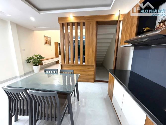 Bán nhà mê lửng ở hẻm 434 YMoan giá tốt 3.05 tỷ còn thương lượng - 2